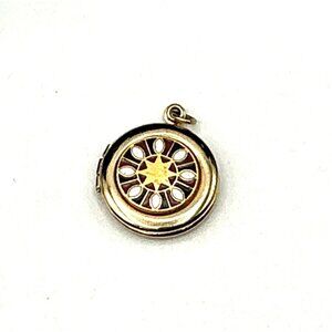 Vintage Gold tone Round Sunburst Locket Pendant Jewelry Accessory